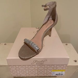 Brand new, badgley mischka, size 9.5